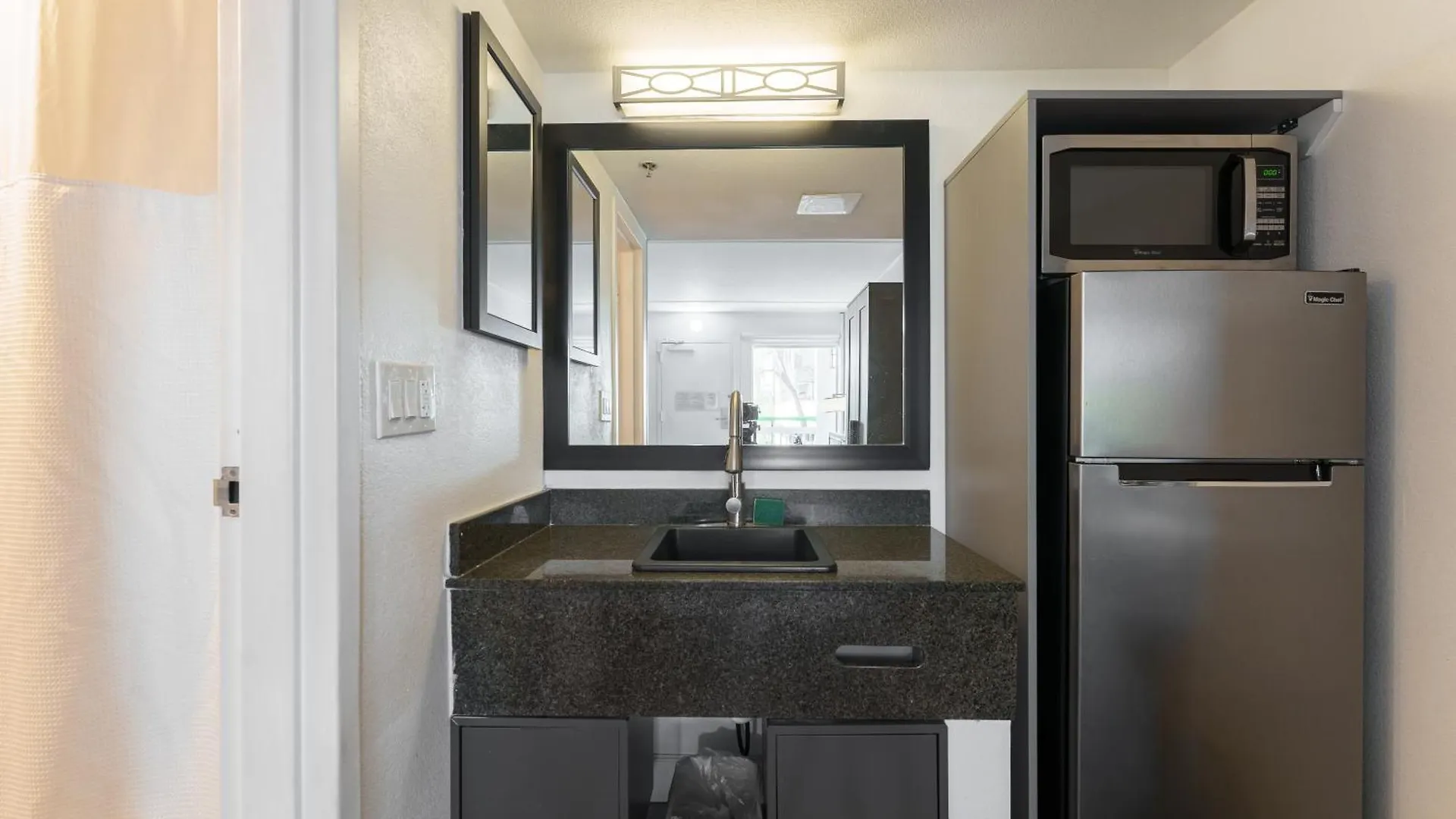 Aparthotel Studio Apt In North Scottsdale